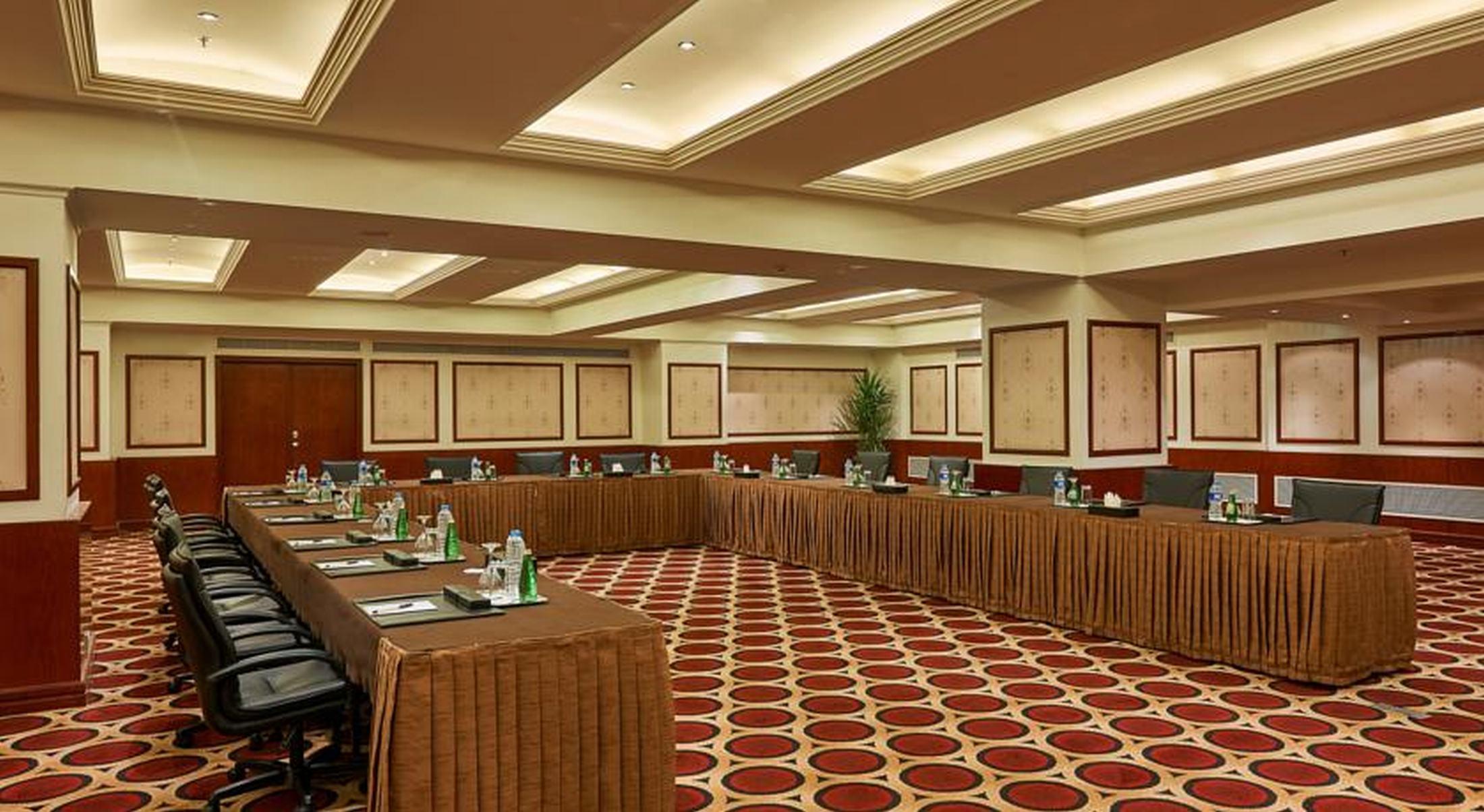 Safir Hotel Cairo Giza Exterior photo Meeting room